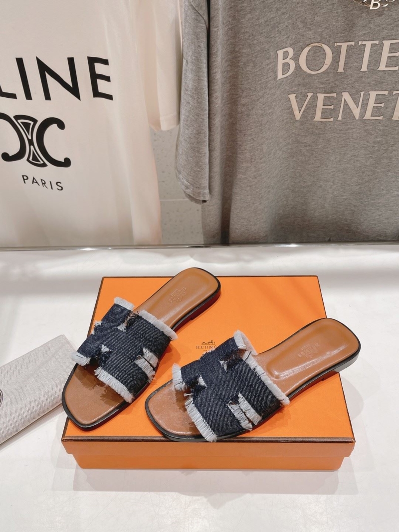 Hermes Slippers